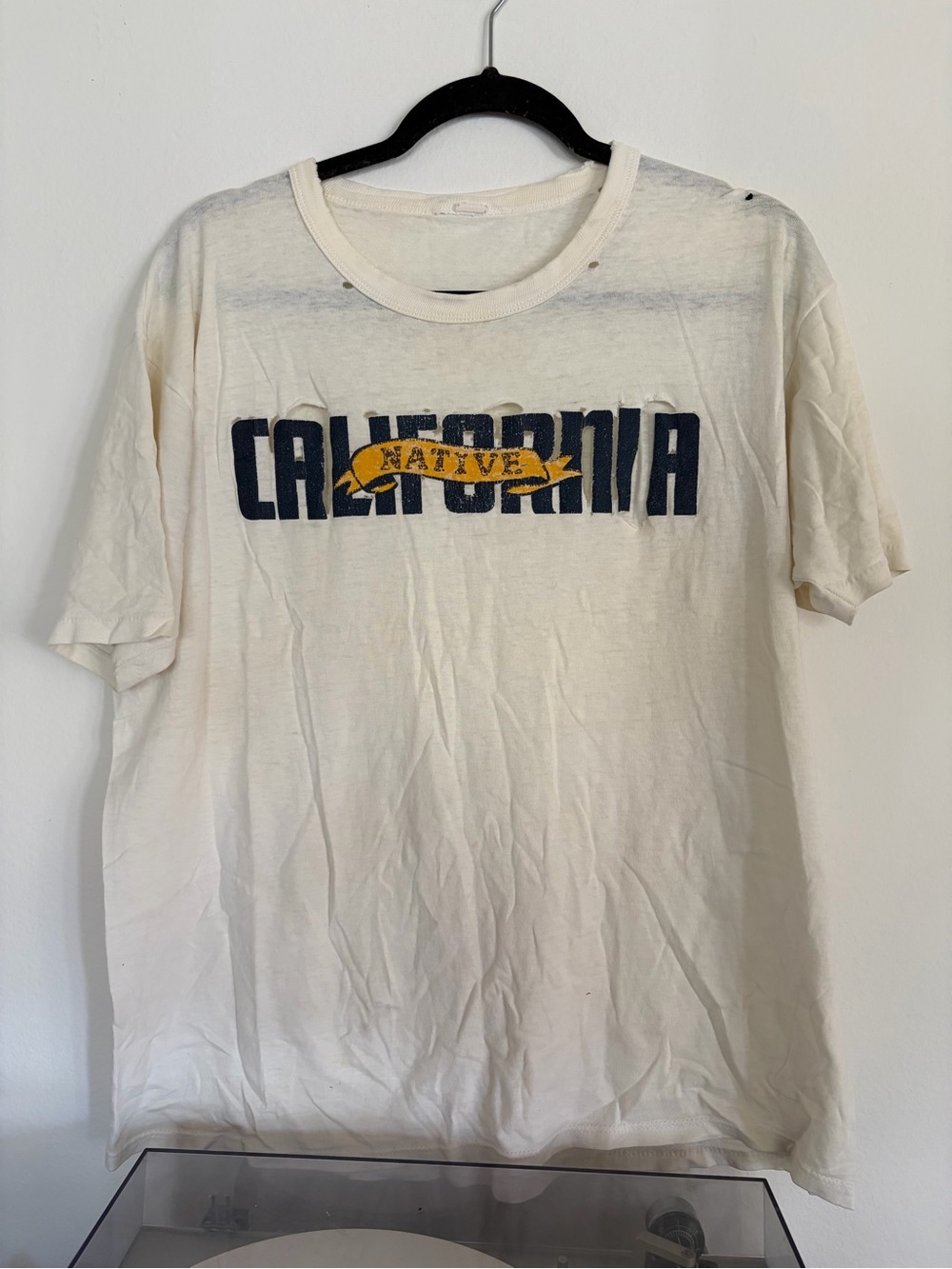 Vintage thrashed UC Cal Berkeley “California Native” T-Shirt